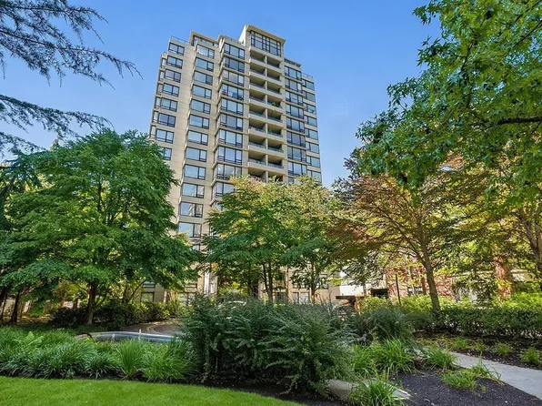 9188 Hemlock Dr #203, Richmond, BC V6Y 4J7