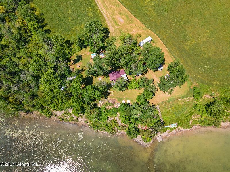2nd image of 88 Babcock Road