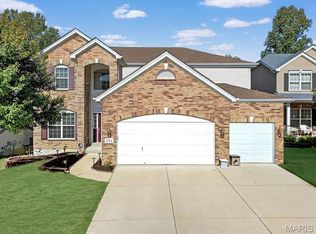 334 Lauren Lndg, Ballwin, MO 63021