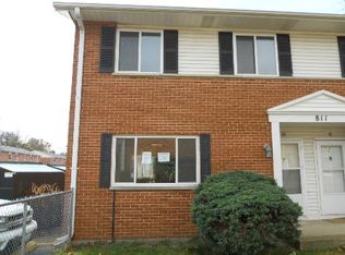 811 N Randall Rd APT D, Aurora, IL 60506