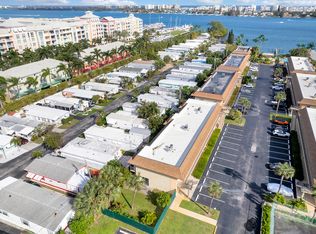720 N Dixie Hwy APT 201, Lantana, FL 33462