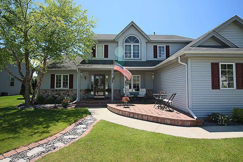 1st image of 446 Ponderosa Dr