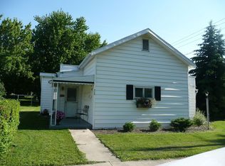 215 E College Ave, Ada, OH 45810