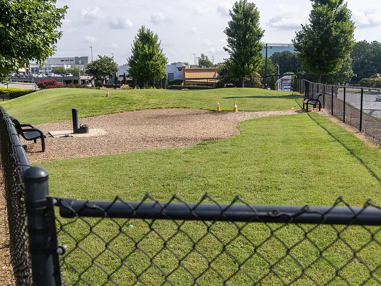 Walton Riverwood — Photo 39