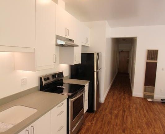 2nd image of 1435 Eddy St APT 1