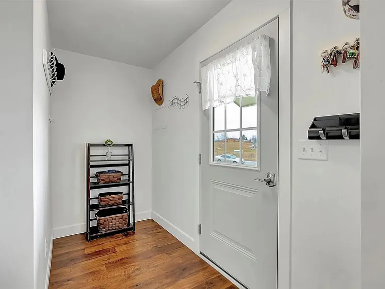 668 Winding Creek Trl — Photo 23