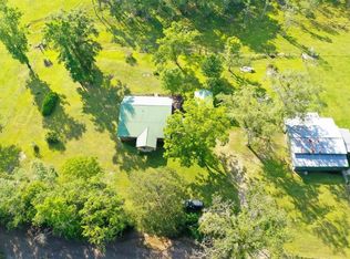 1525 Red Hill Rd, Ponce De Leon, FL 32455