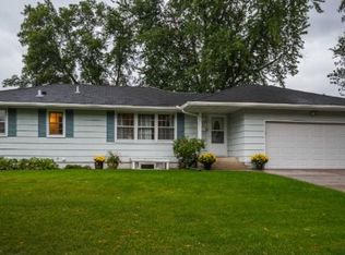 4401 Estate Dr, Minneapolis, MN 55443