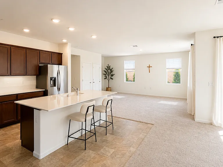 6212 Honey Haven Ln — Photo 3