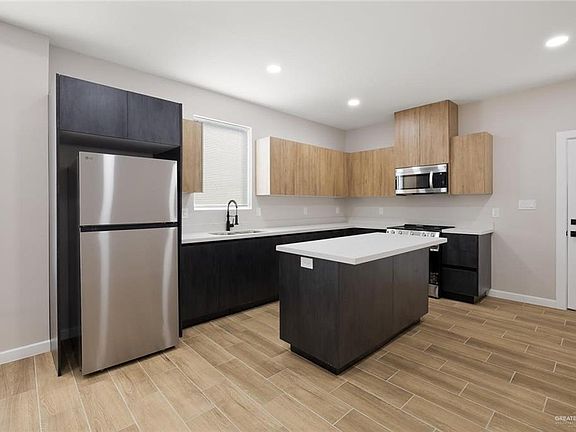2nd image of 102 San Jose APT 2