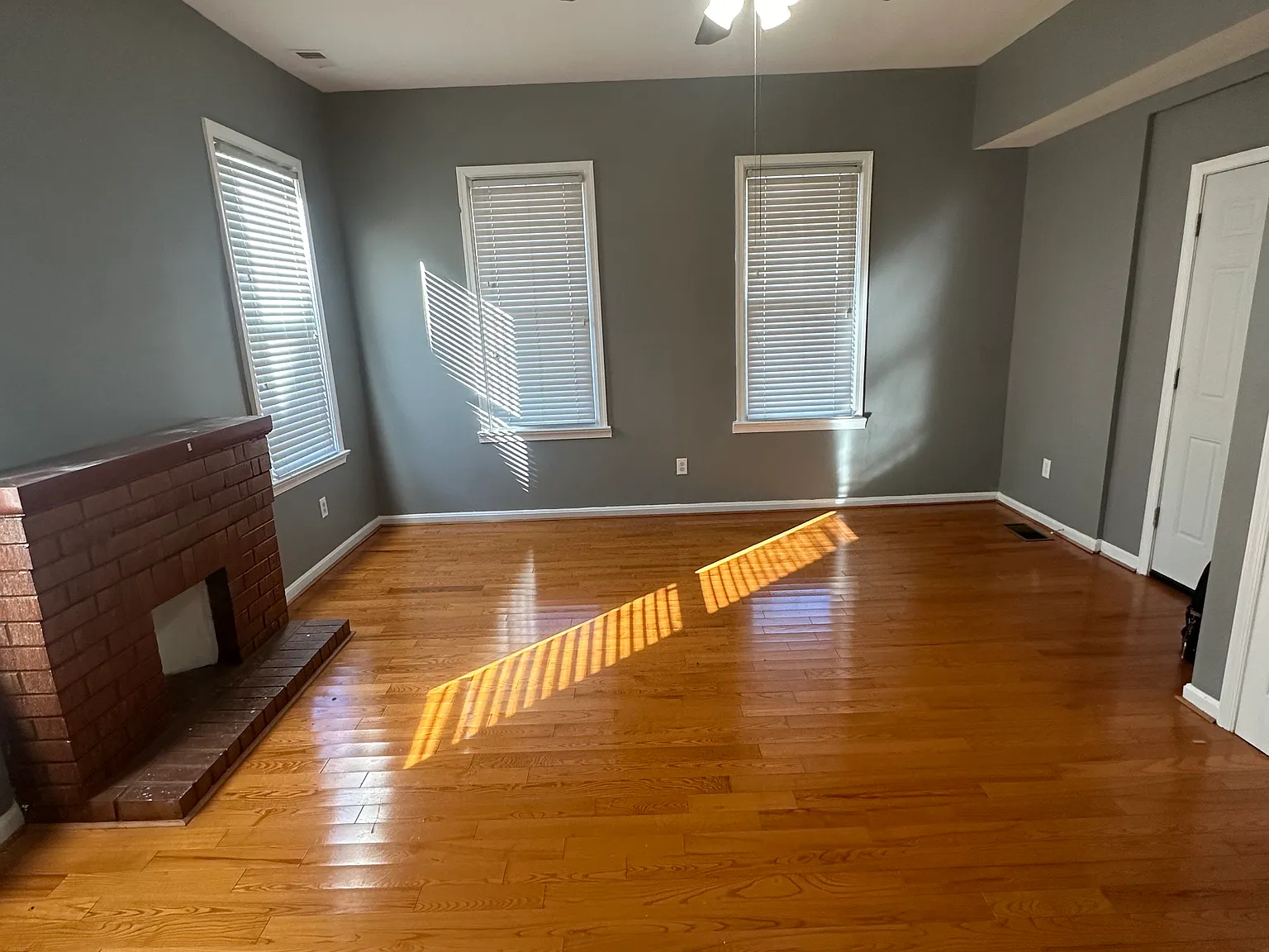 2 bed, $1,250 — Photo 3