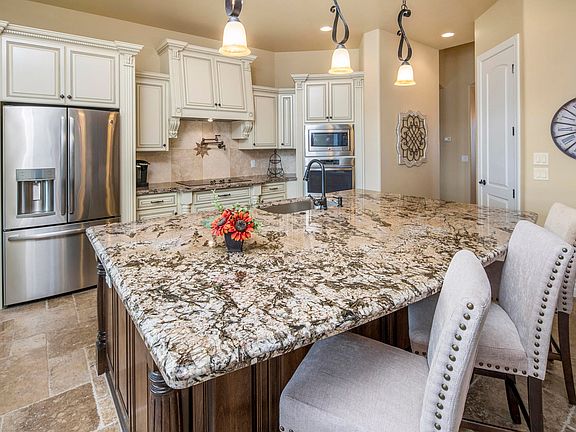 5th image of 35365 N Mandarin Ct