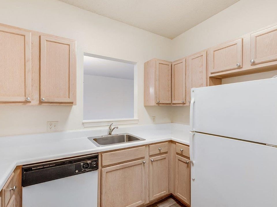 Cumberland Crossing Apartment Rentals Cumberland, RI Zillow