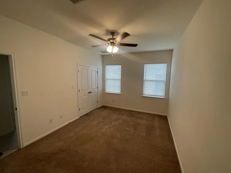 1166 Esplanade Pkwy — Photo 8