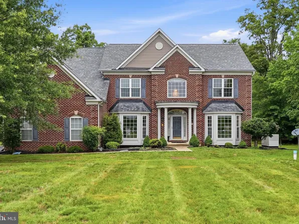3215 Dunbratton Ct, Waldorf, MD 20601