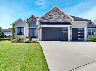 22011 W 94th Ter, Lenexa, KS 66220