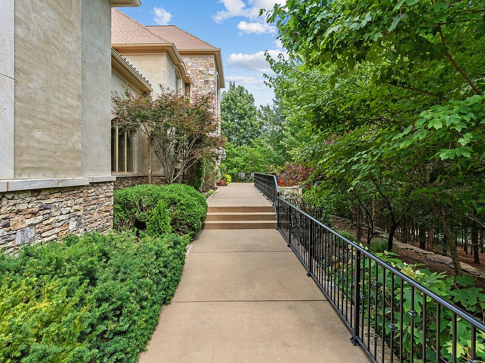 26 Bancroft Pl, Nashville, TN 37215 MLS 2539261 Zillow