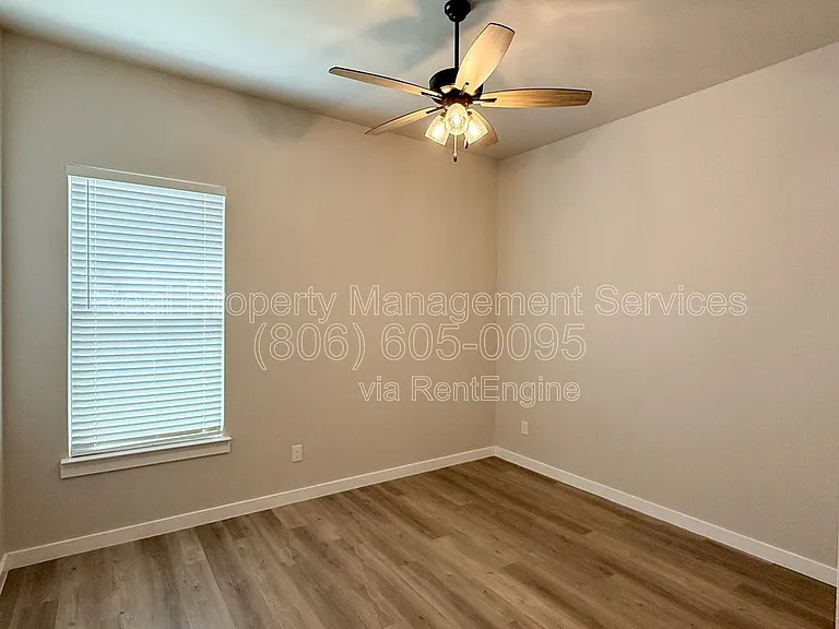 2915 Tractor Ave — Photo 11