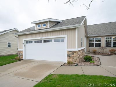 10083 S Crossroads Cir SE, Caledonia, MI, 49316