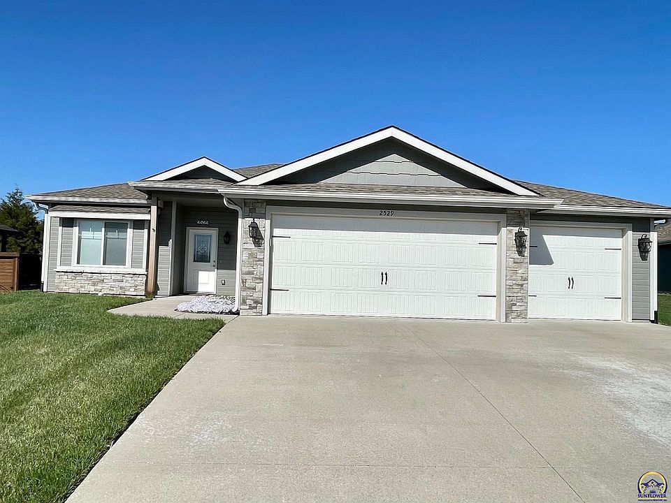 1st image of 2529 SE Scorpio Ave