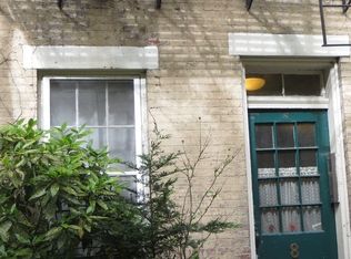 8 Patchin Pl APT 3R, New York, NY 10011