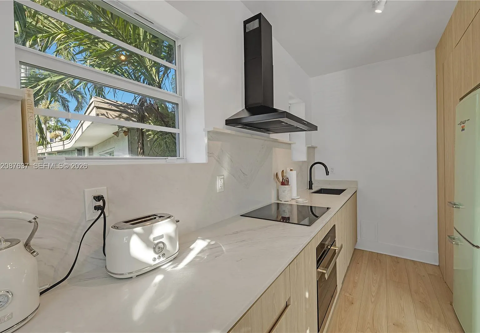Pine Tree Place Condo — Photo 4