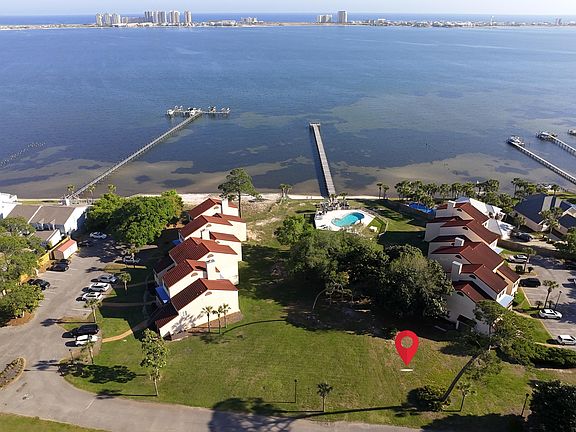 5th image of 8265 Navarre Pkwy