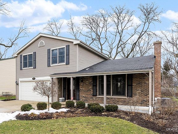 2nd image of 1441 Briarwood Dr