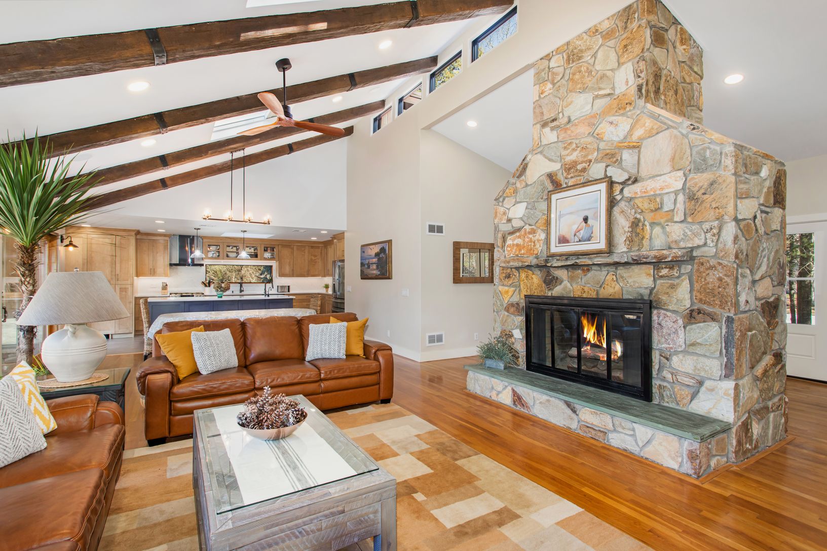  Great Living Space