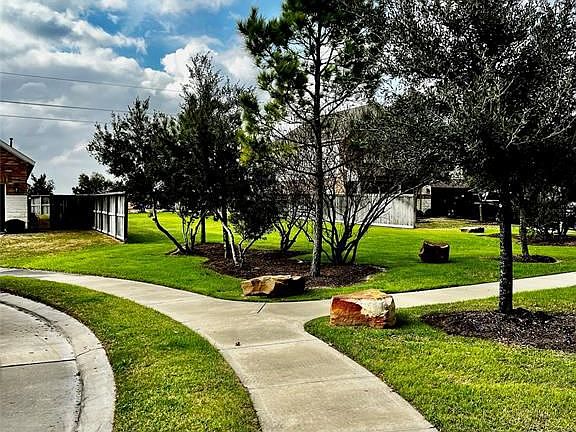 4th image of 8234 Aleppo Pine Ln