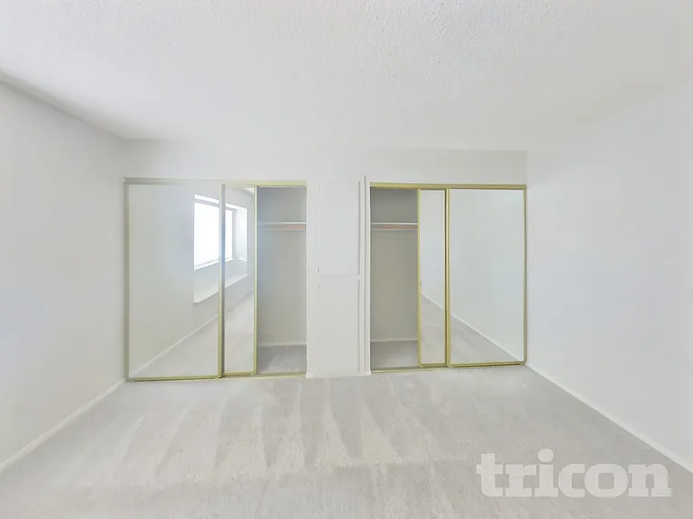 709 Honeybee Ct — Photo 6