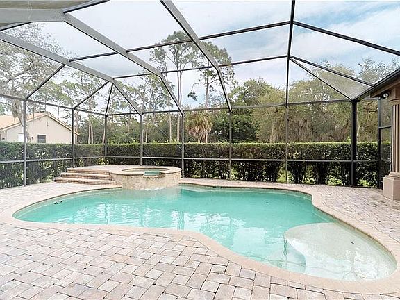 2nd image of 12890 Treeline Ct