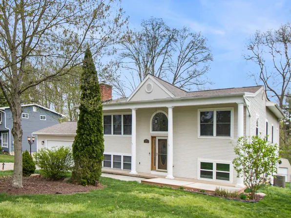 4741 Pin Oak Trl, Jackson, MI 49201