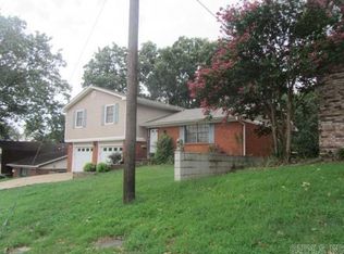 6405 Allwood Dr, N Little Rock, AR 72118