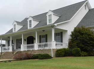 98 Jimmy Dyer Ln, Albany, KY 42602