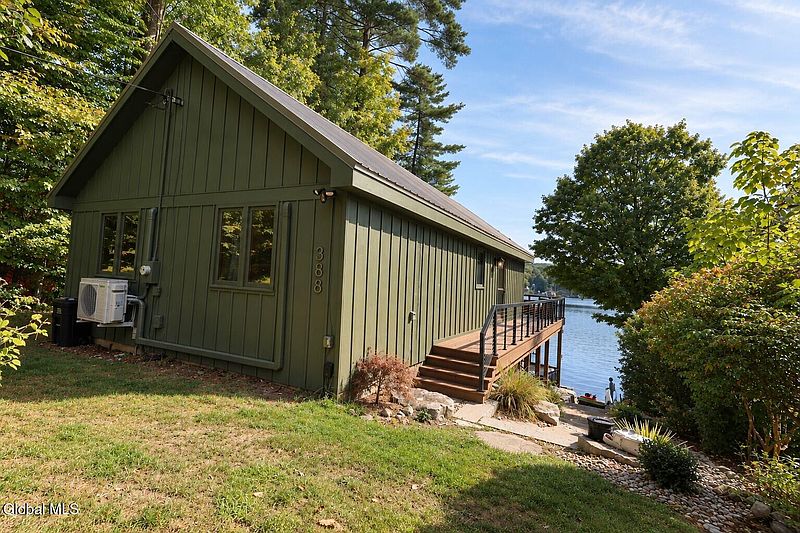 2nd image of 388 Hadlock Pond Road
