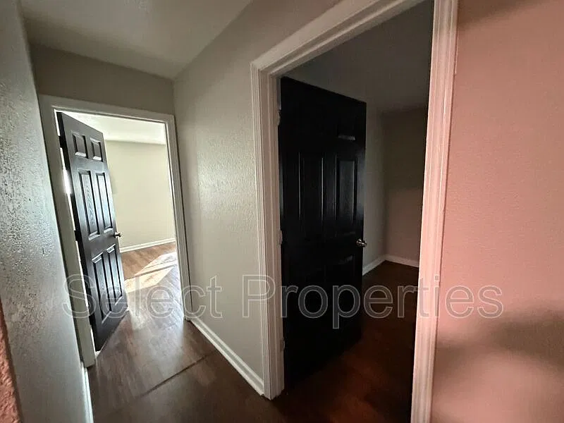 2 bed, 1.0 bath, 600 sqft, $850 — Photo 4