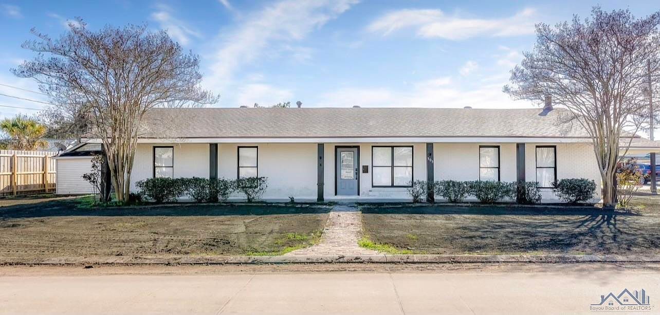 505 Jefferson Davis St, Houma, LA 70364 MLS 2023001306 Zillow