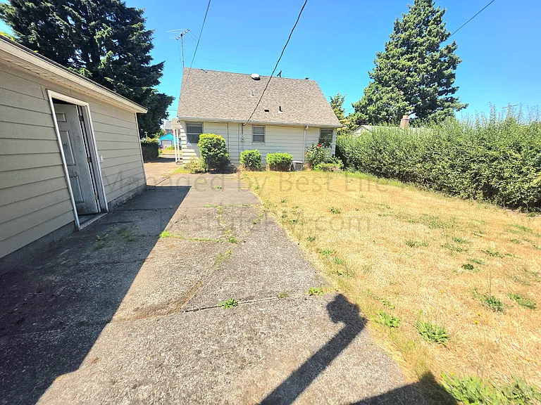 4526 NE 77th Ave — Photo 38