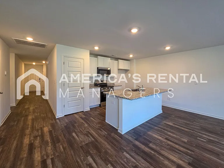 636 Wenonah Way — Photo 29
