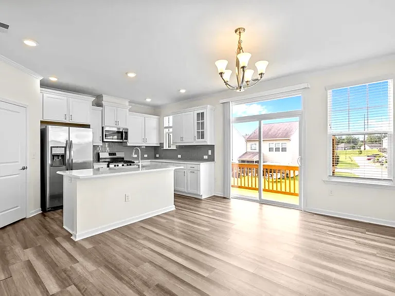 1904 Austin Ridge Pkwy — Photo 5