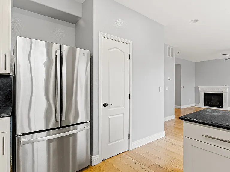 3927 Hidden Grove Ln — Photo 6