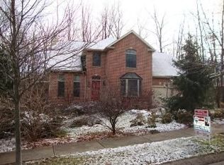 689 Stoneledge Rd, State College, PA 16803