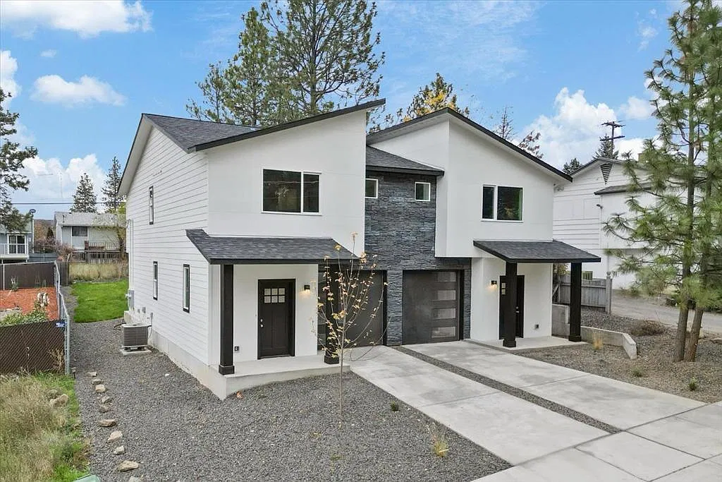 3 bed, 2.5 bath, 1388 sqft, $3,695 — Photo 1