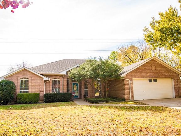 4th image of 3 Brook Creek Ct