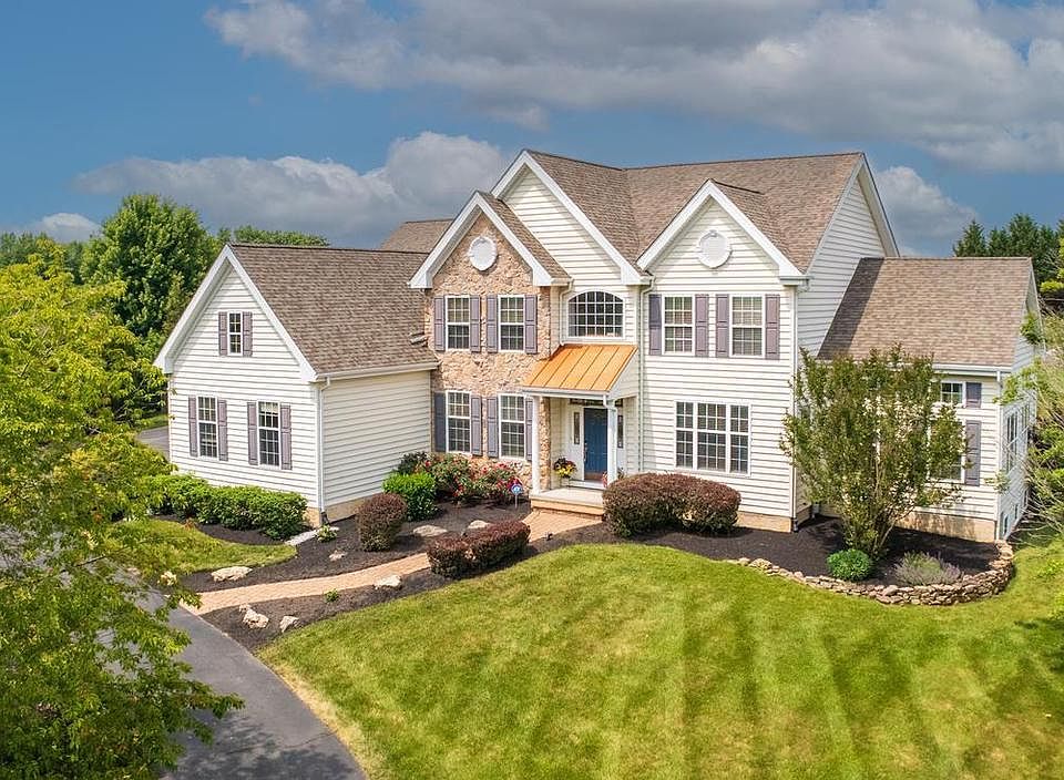 1st image of 55 McCormick Way
