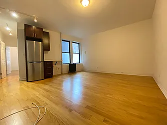 Rented by Lang Realty LLC