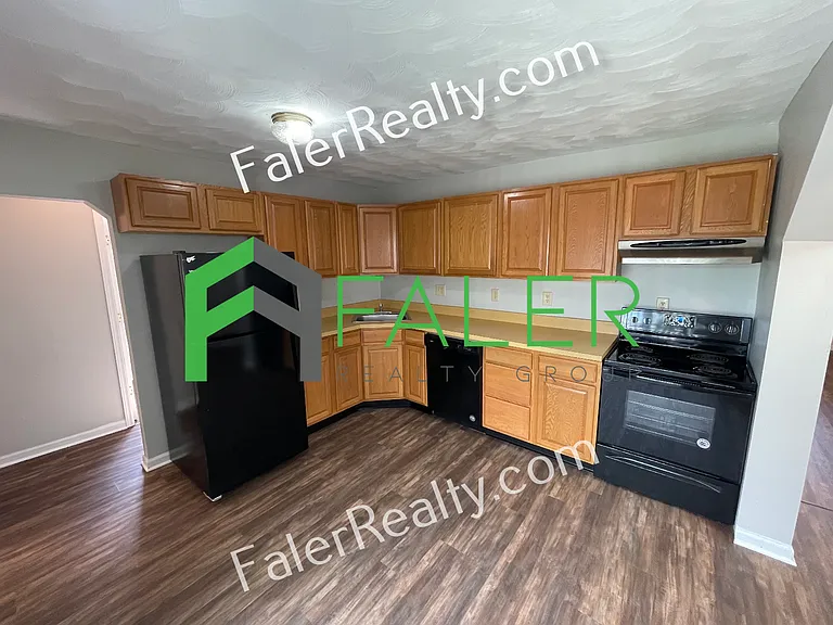 451 Cincinnati Ave — Photo 6