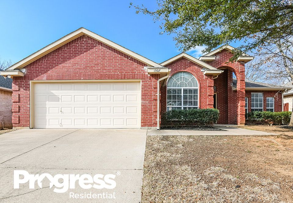 1st image of 1507 Fern Dr