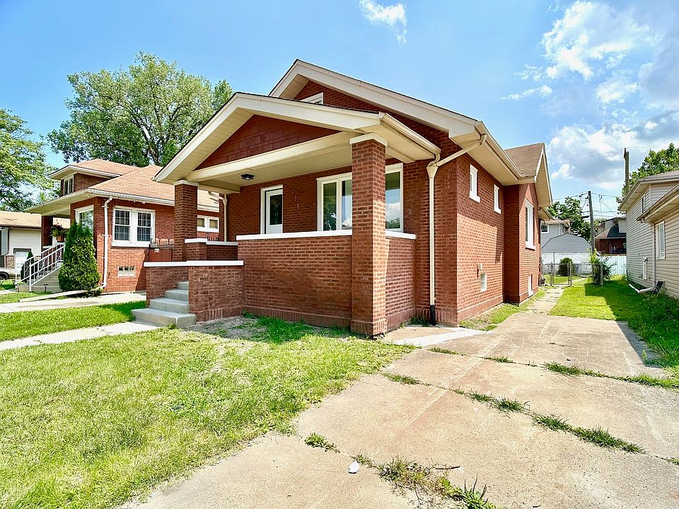 1st image of 671 Forsythe Ave